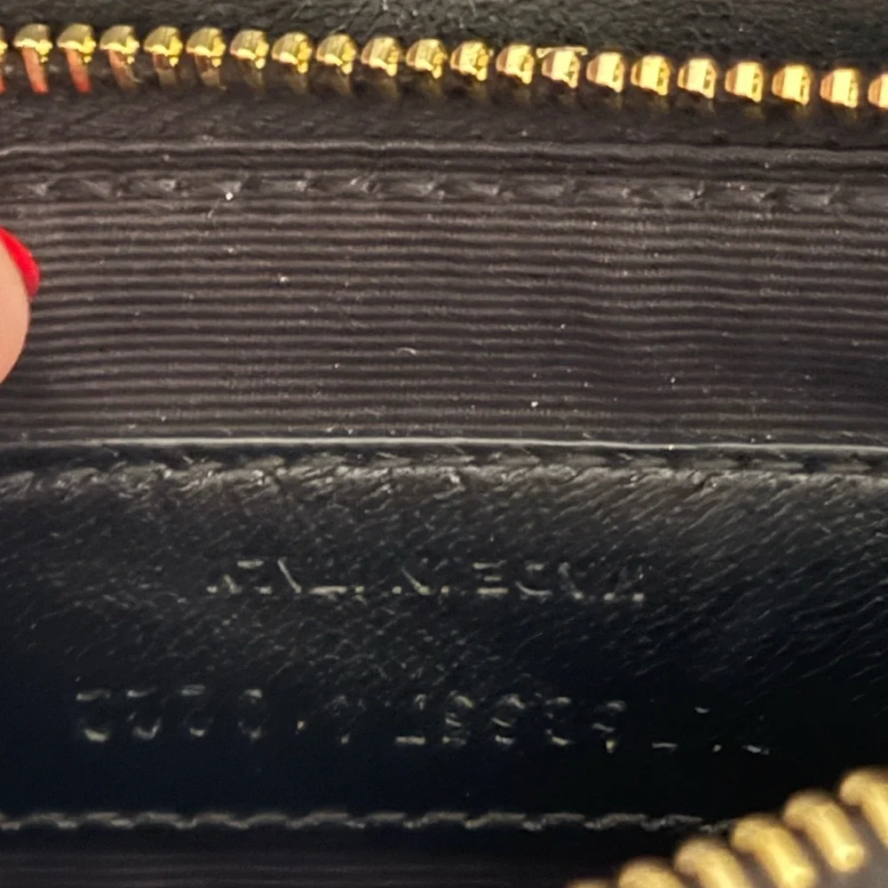 Saint Laurent Gaby Black Quilted Leather Shoulder Bag - Picture 14 of 16
